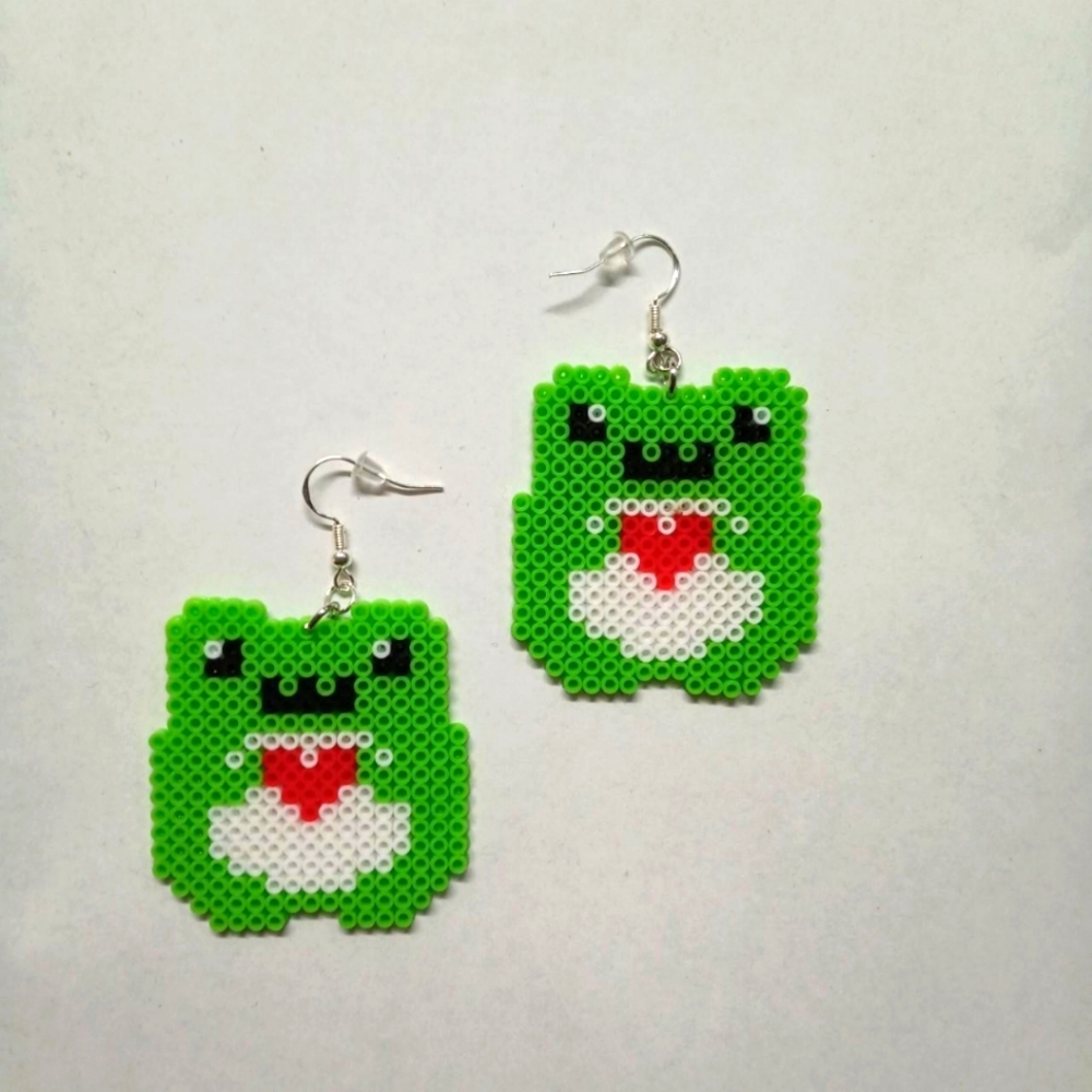 Handcrafted Froggie Earrings - Picture 1 of 1